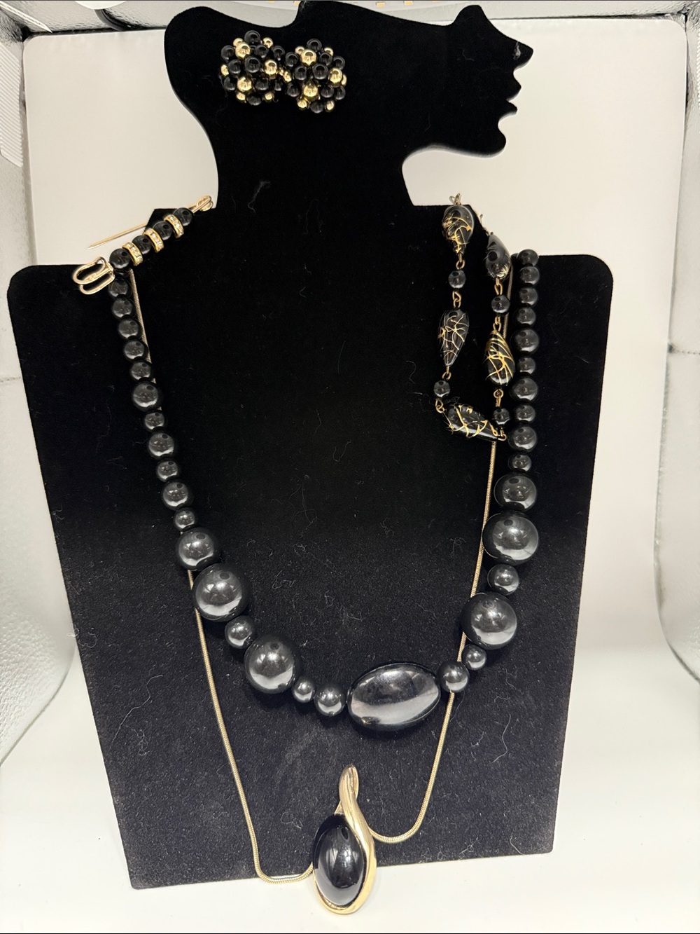 Elegant Black and Gold Tone Curated Set